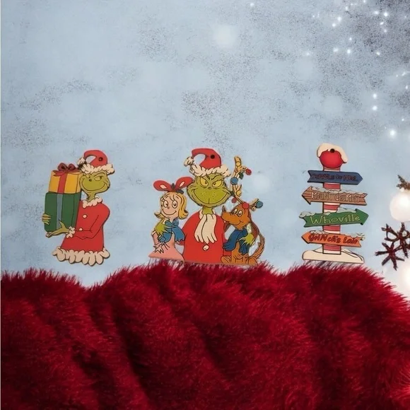 The Grinch Trio wooden ornaments (new) - Picture 7 of 7